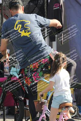 media/Oct-31-2025-CVMA Friday Practice (Fri) [[e9defcbea4]]/1-Around the Pits/